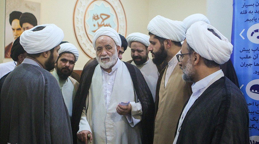 حجتالاسلام والمسلمین قرائتی
